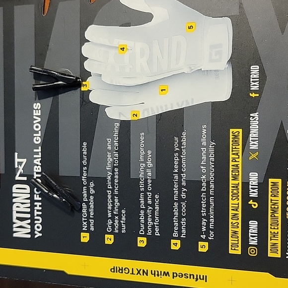 Black G1 Football Gloves NEW - Picture 13 of 14